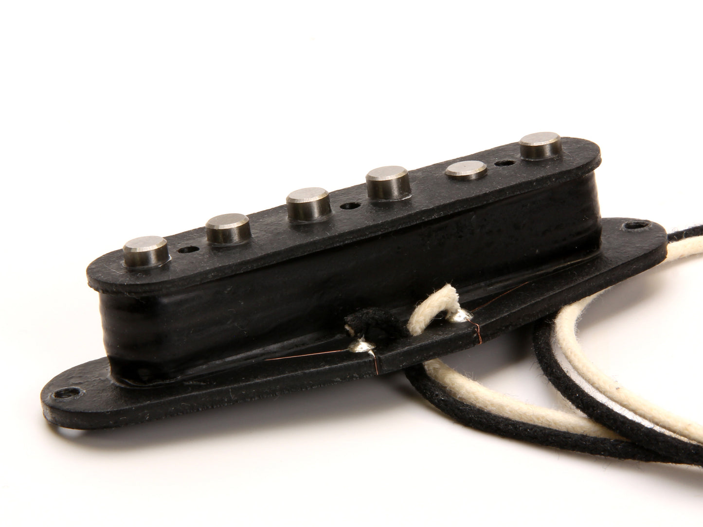 ToneShaper Stratocaster pickup with staggered poles, rear view, no cover